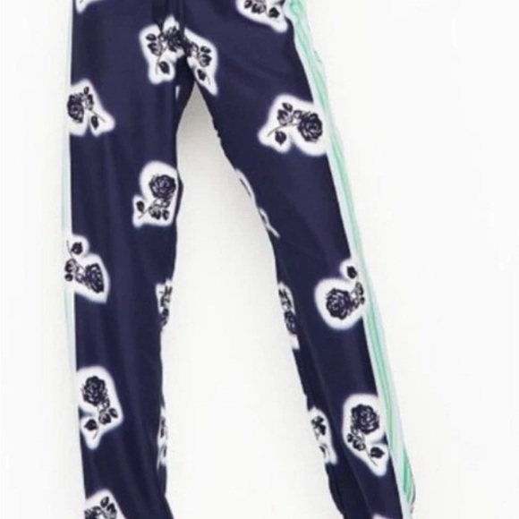 Victoria’s Secret Silky Satin Lounge Pajama Pants Blue Floral Side Stripe Sz S - Picture 1 of 13